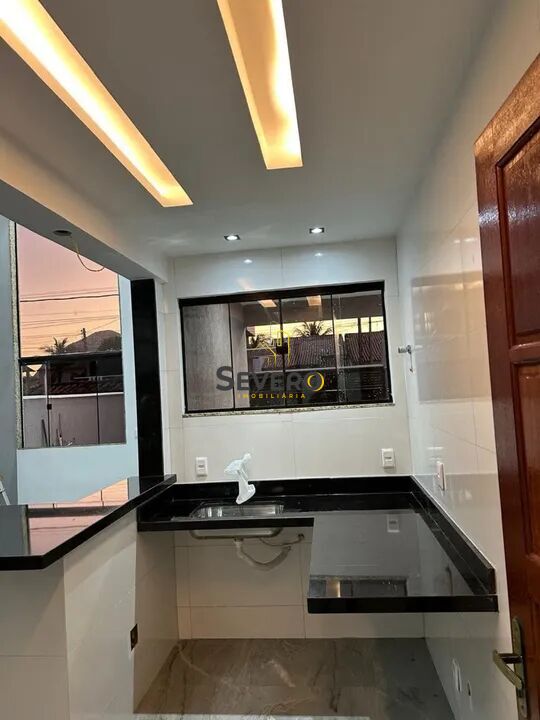 Casa à venda com 3 quartos, 240m² - Foto 5