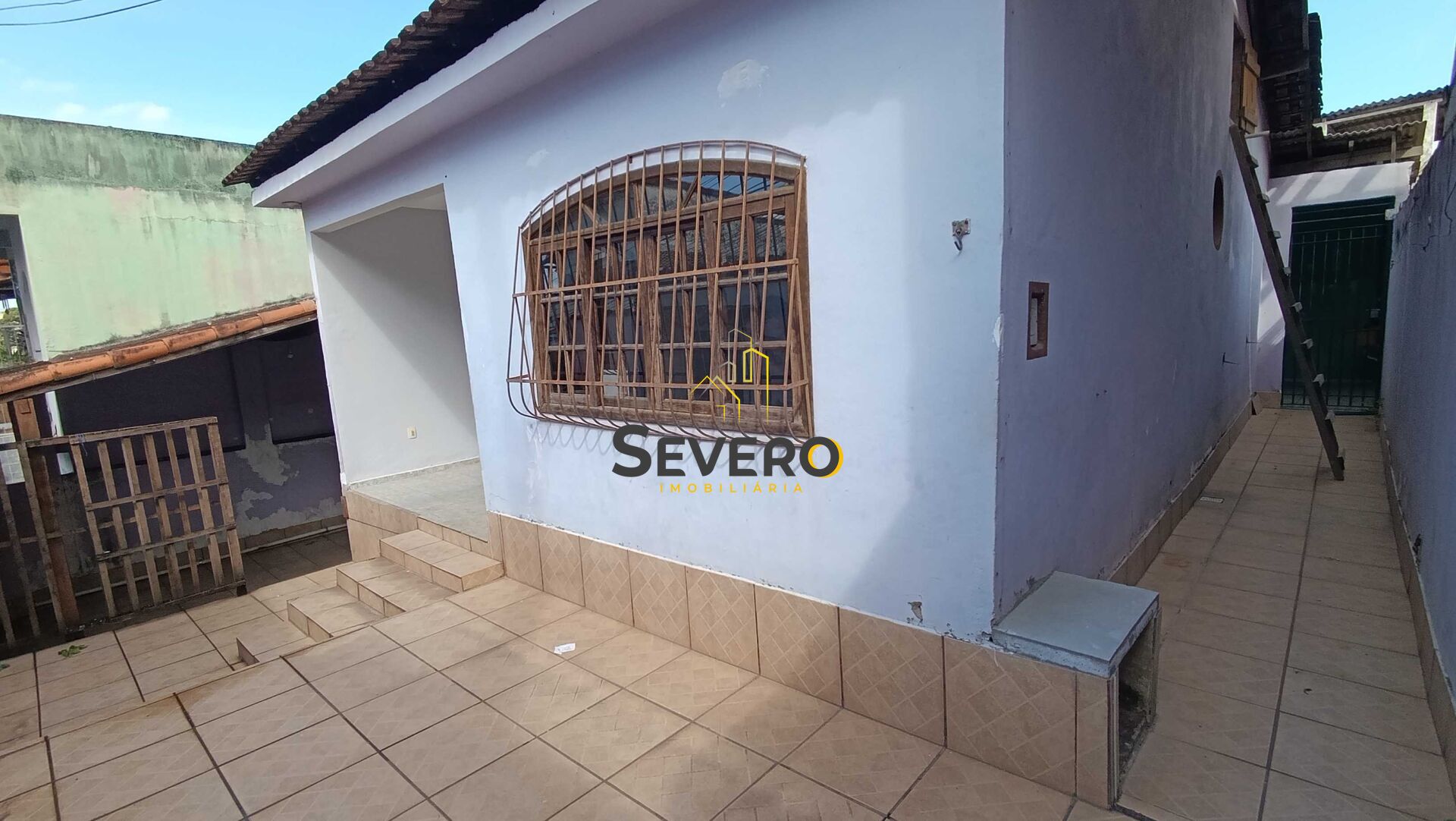 Casa à venda com 3 quartos, 110m² - Foto 3