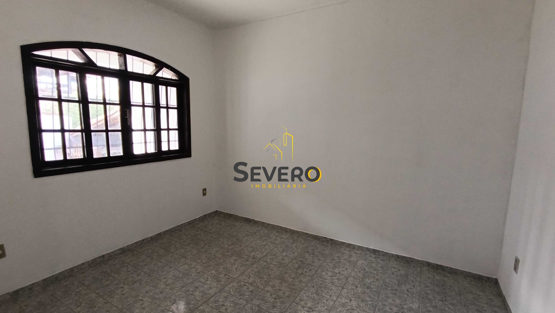 Casa à venda com 3 quartos, 110m² - Foto 8