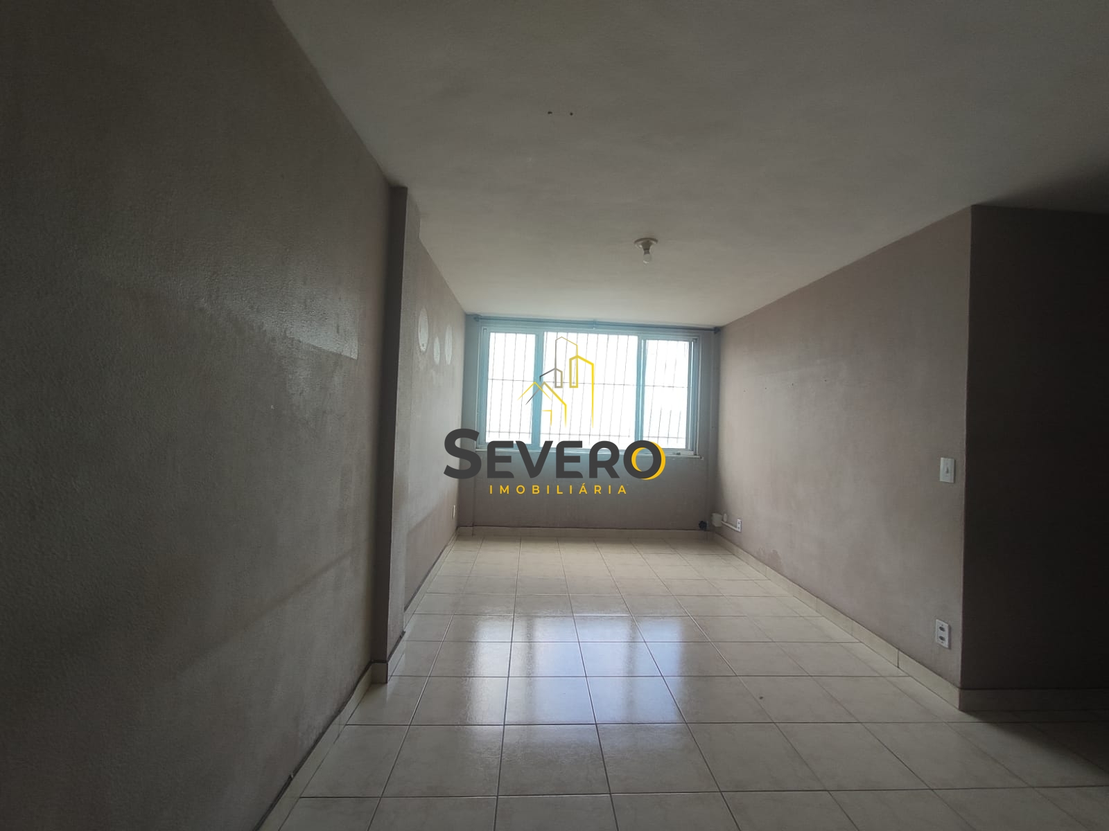 Apartamento à venda com 2 quartos, 60m² - Foto 2