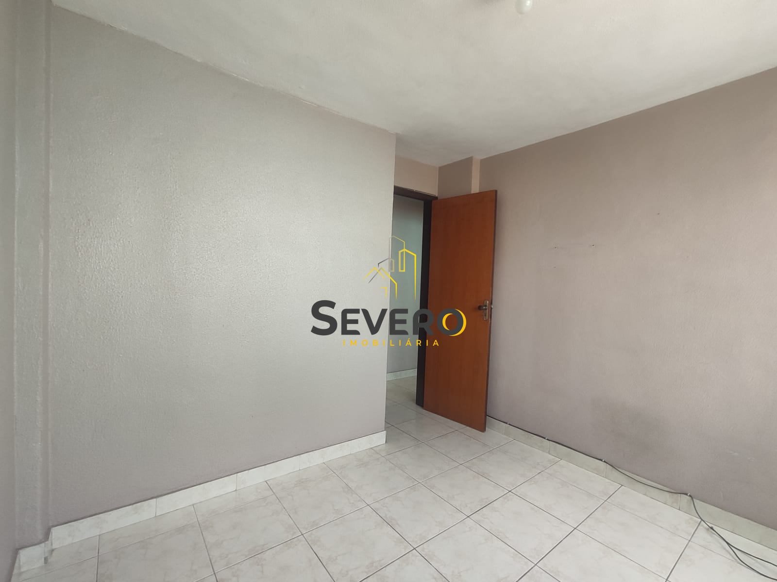 Apartamento à venda com 2 quartos, 60m² - Foto 3