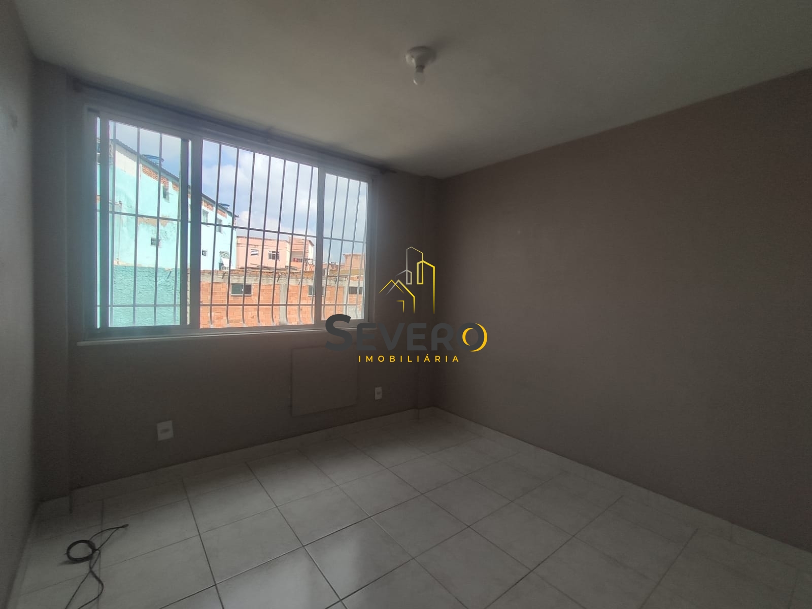 Apartamento à venda com 2 quartos, 60m² - Foto 4