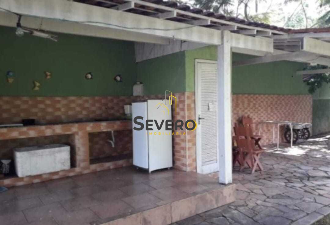 Casa à venda com 4 quartos, 600m² - Foto 6