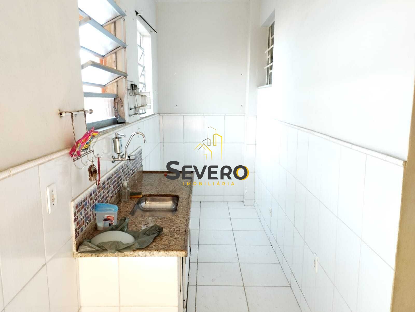 Casa à venda com 4 quartos, 500m² - Foto 15