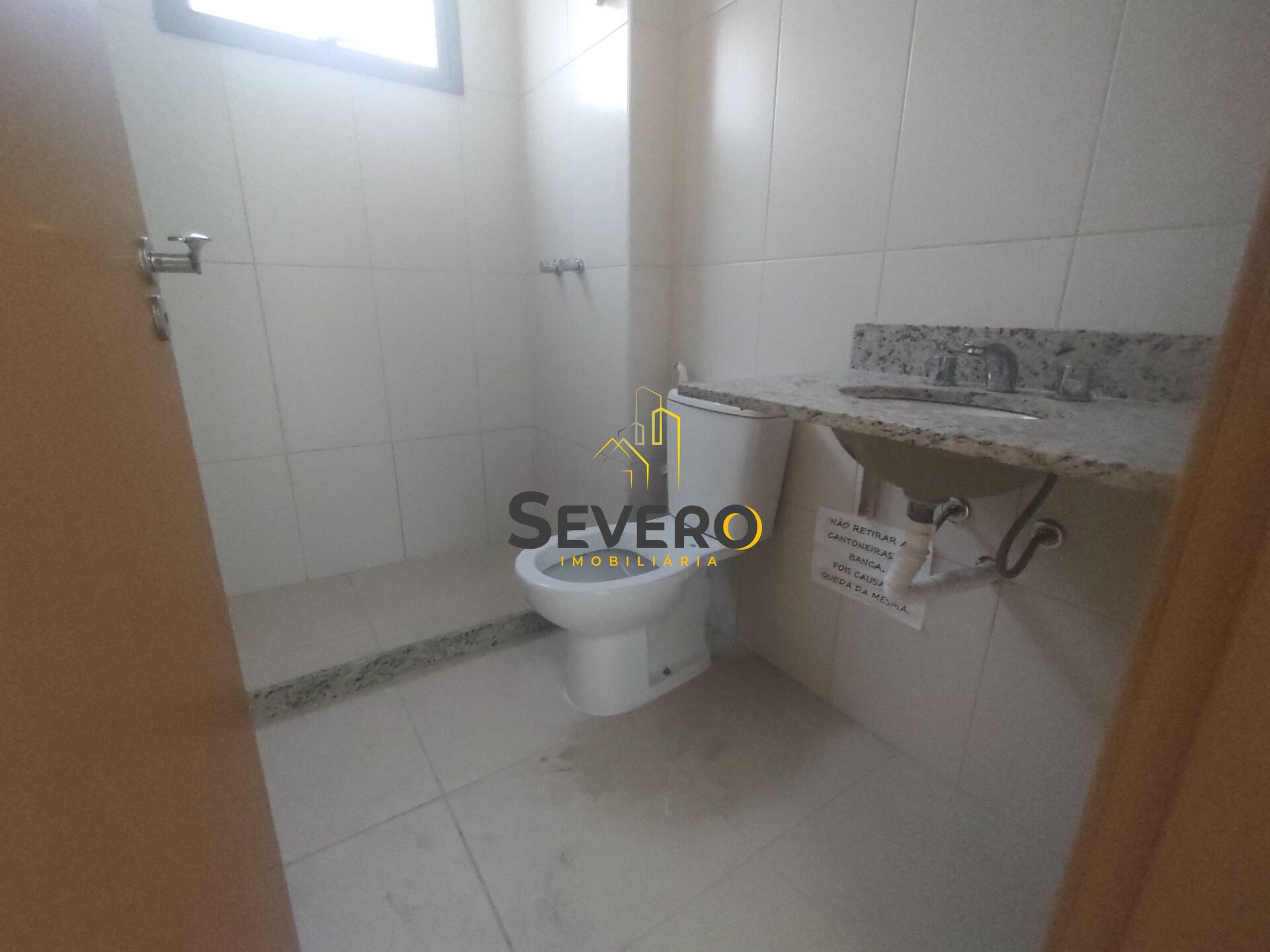 Apartamento à venda com 2 quartos, 66m² - Foto 8