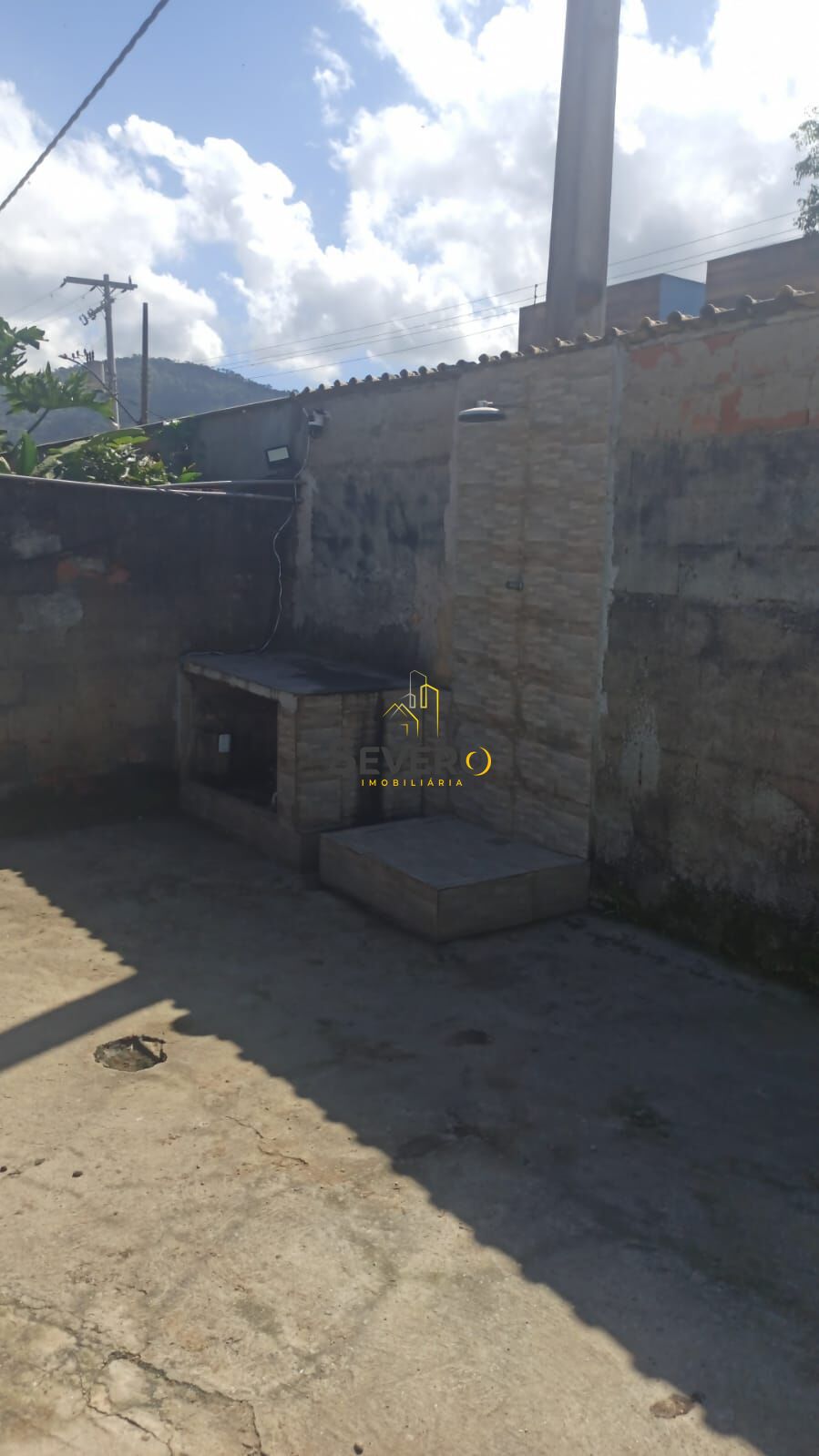Casa à venda com 2 quartos, 70m² - Foto 9