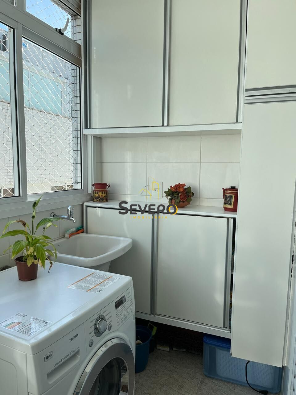 Apartamento à venda com 3 quartos, 140m² - Foto 10