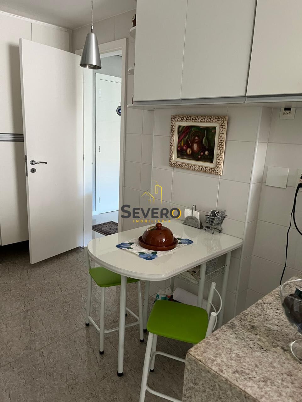 Apartamento à venda com 3 quartos, 140m² - Foto 8
