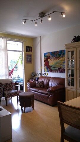 Apartamento à venda com 3 quartos, 86m² - Foto 2