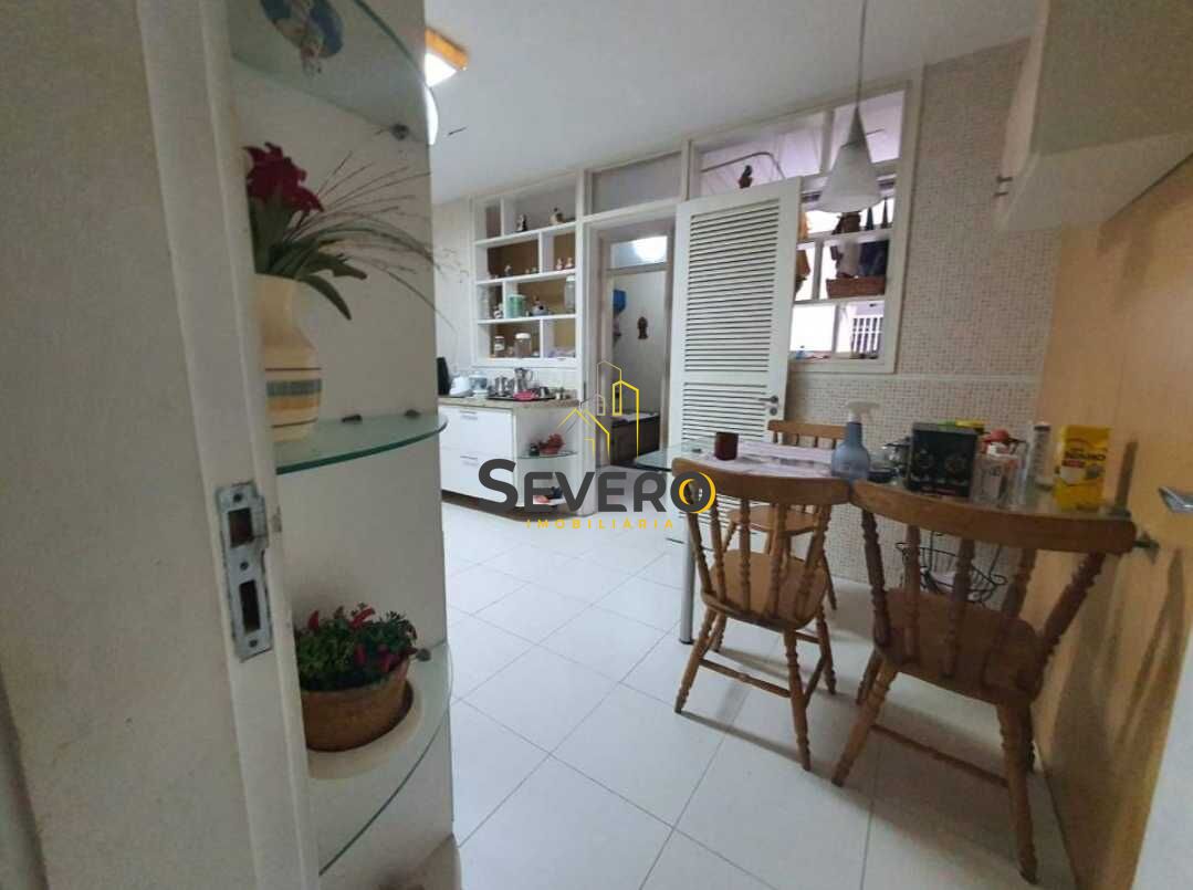 Apartamento à venda com 3 quartos, 130m² - Foto 21