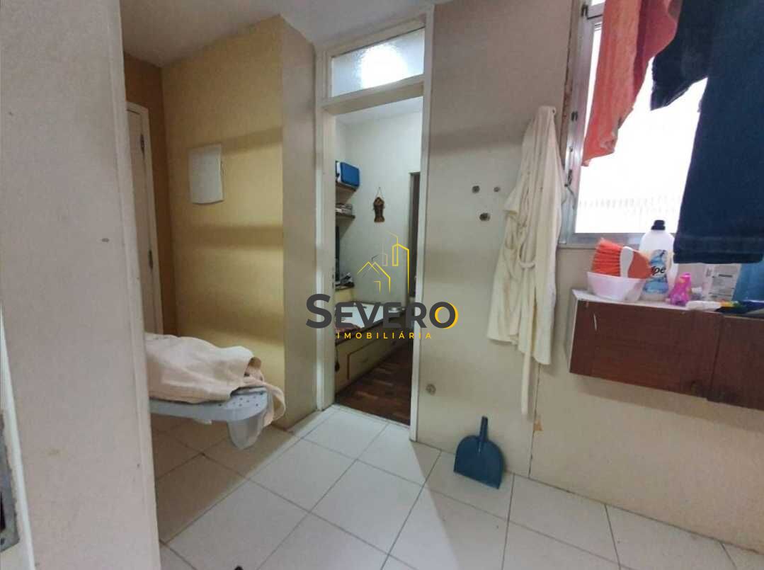 Apartamento à venda com 3 quartos, 130m² - Foto 22