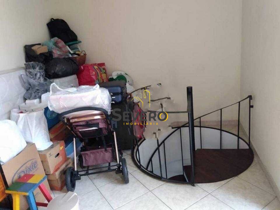 Cobertura à venda com 3 quartos, 180m² - Foto 17