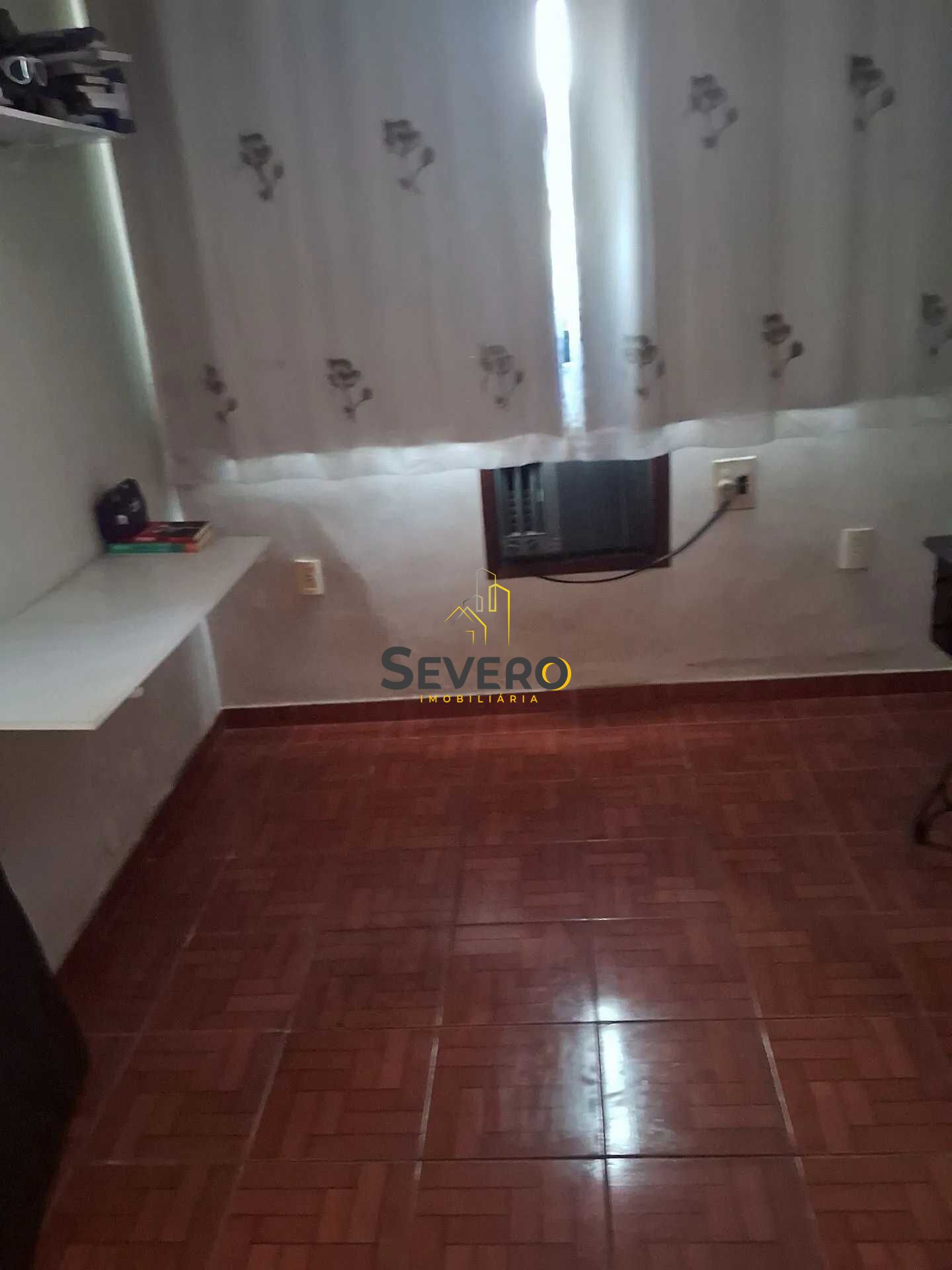 Casa à venda com 3 quartos, 90m² - Foto 3