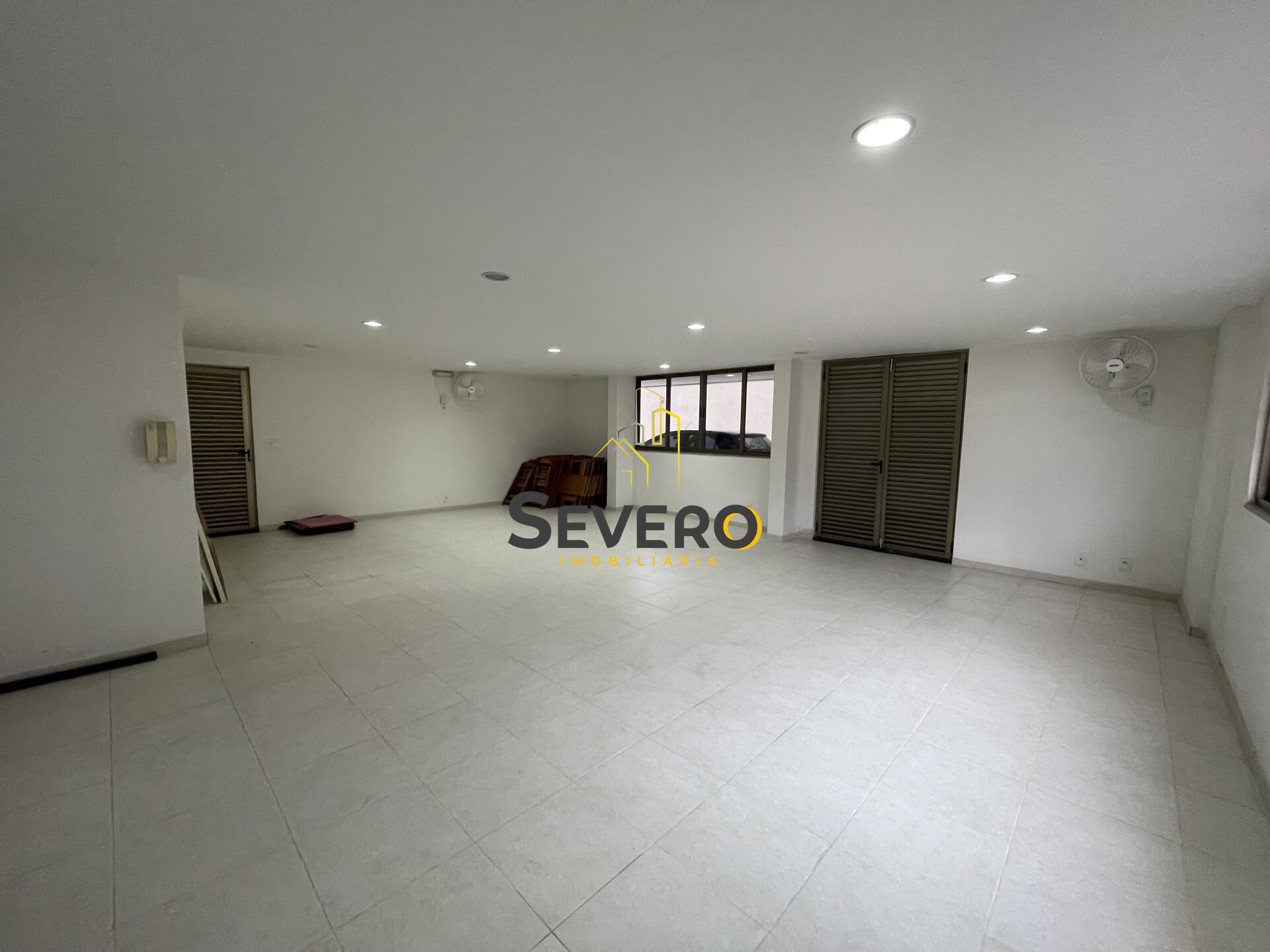 Cobertura à venda com 3 quartos, 221m² - Foto 48