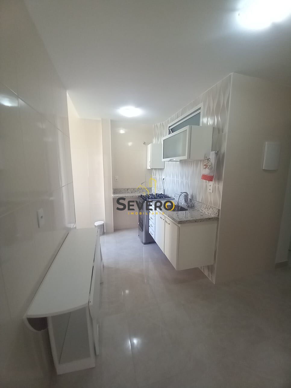 Apartamento à venda com 2 quartos, 75m² - Foto 33