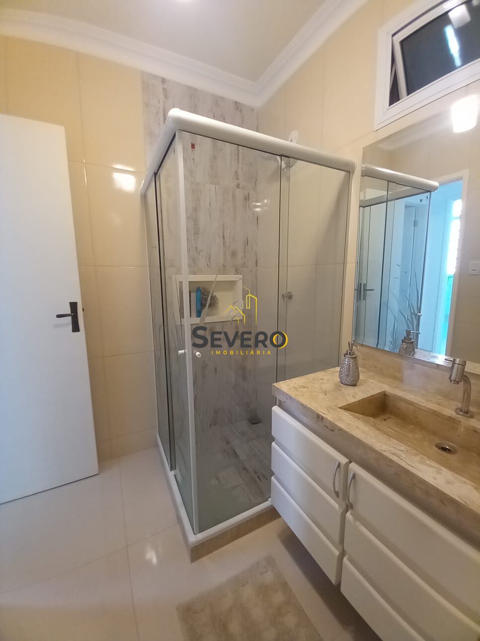 Apartamento à venda com 2 quartos, 75m² - Foto 3