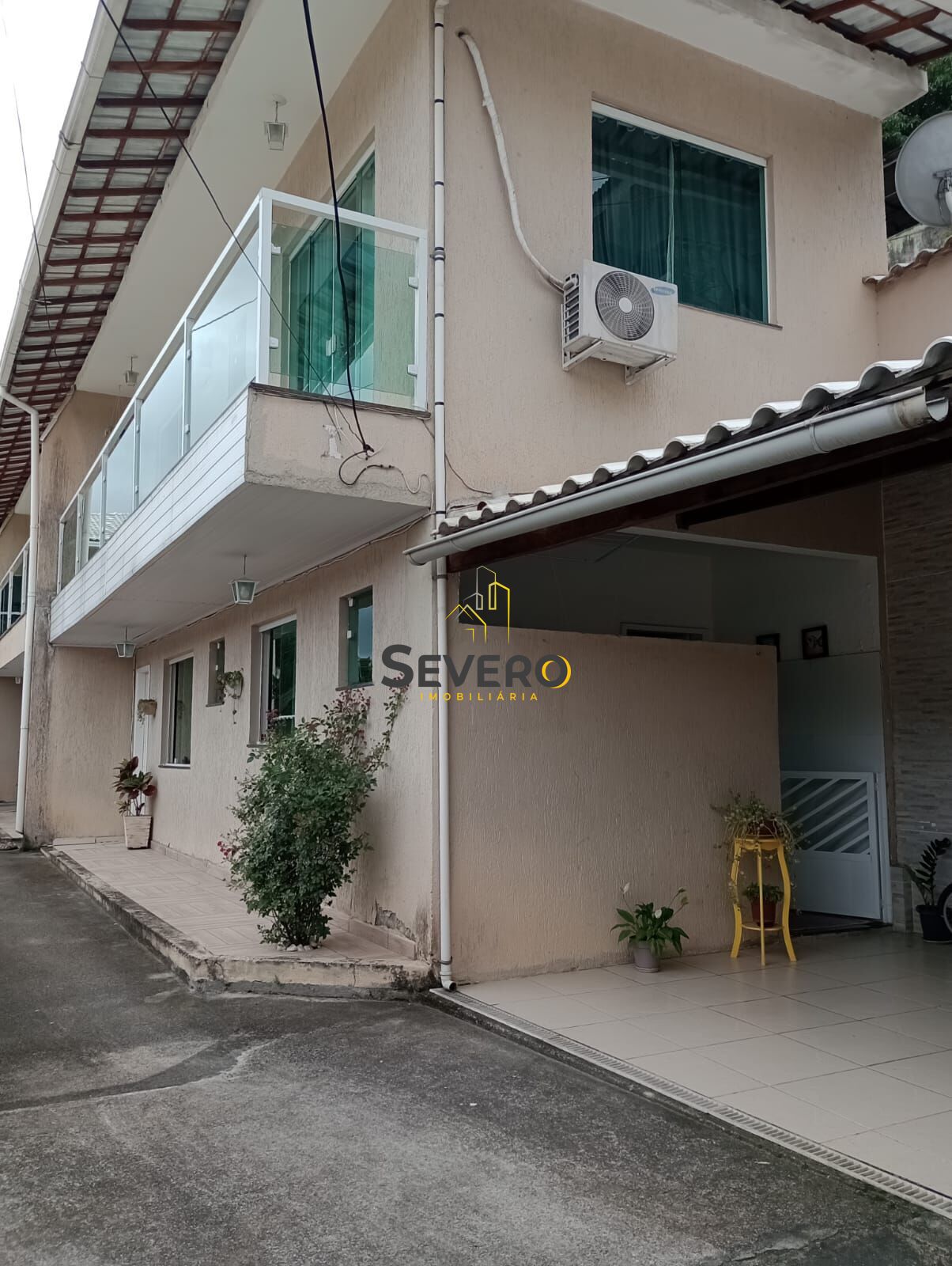 Casa de Condomínio à venda com 2 quartos, 68m² - Foto 1