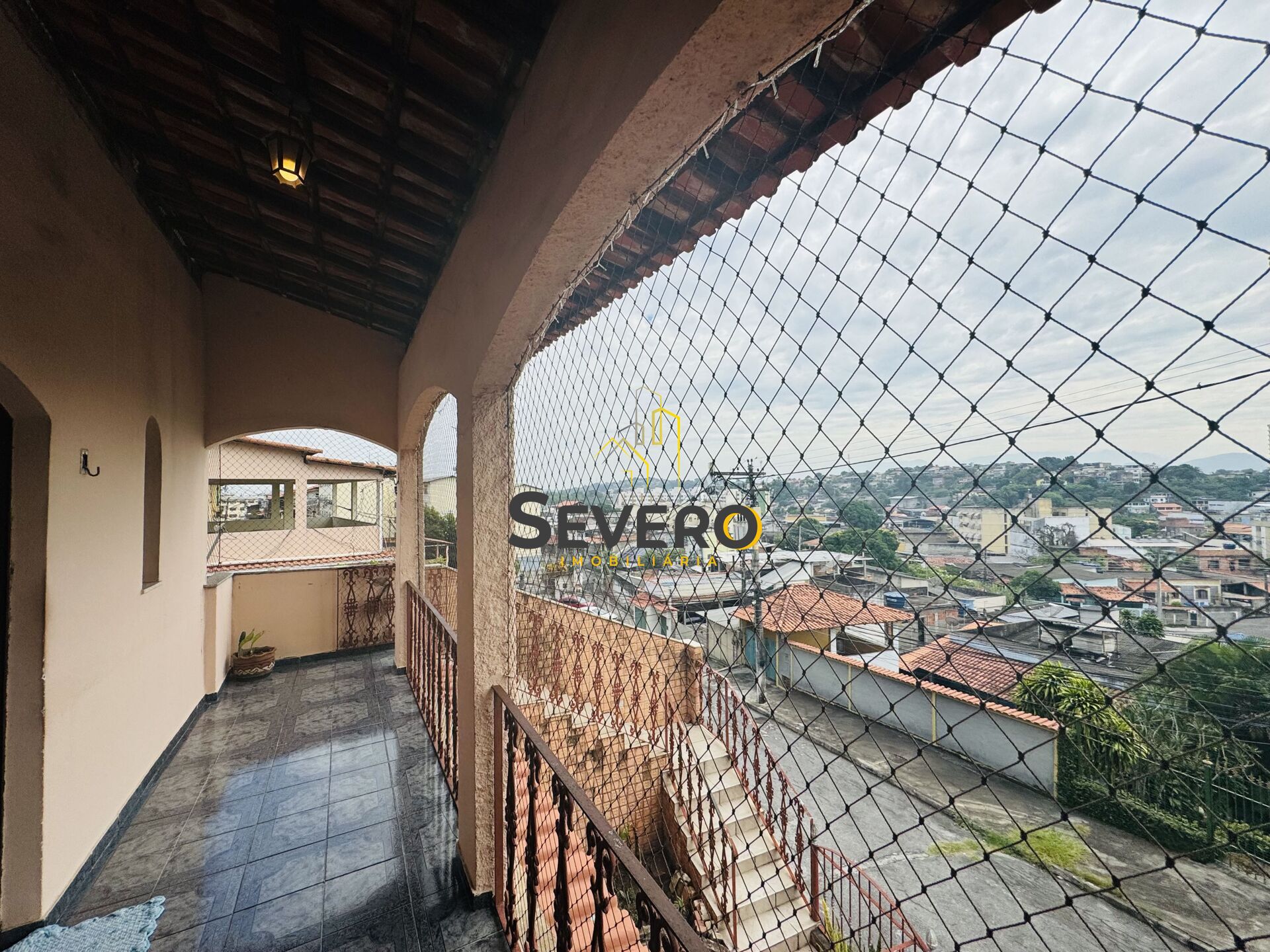 Casa à venda com 4 quartos, 360m² - Foto 8