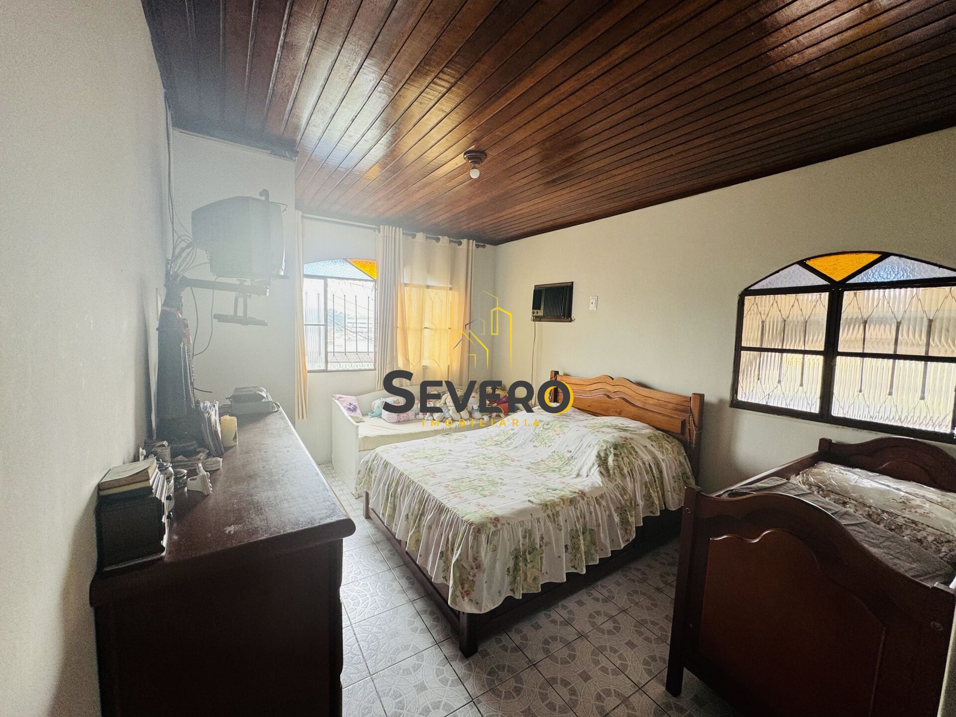 Casa à venda com 4 quartos, 360m² - Foto 24