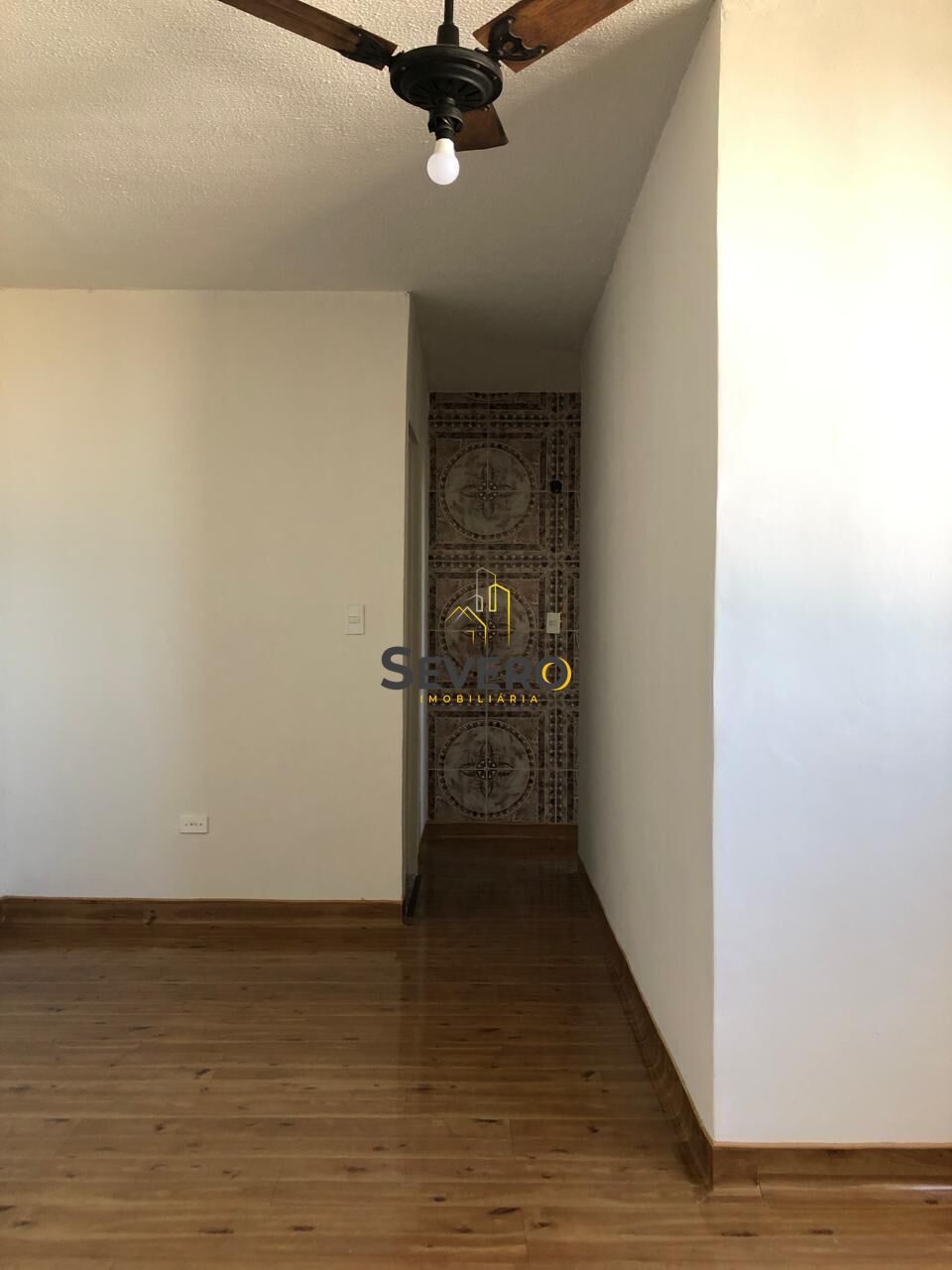 Apartamento à venda com 2 quartos, 60m² - Foto 4