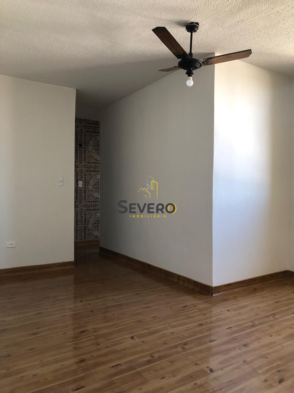 Apartamento à venda com 2 quartos, 60m² - Foto 3