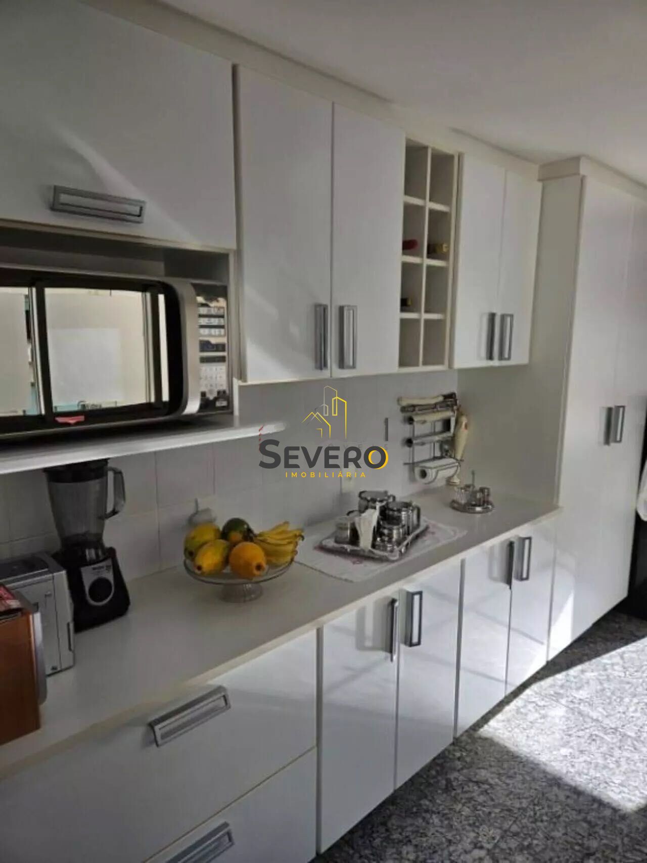 Apartamento à venda com 4 quartos, 204m² - Foto 19