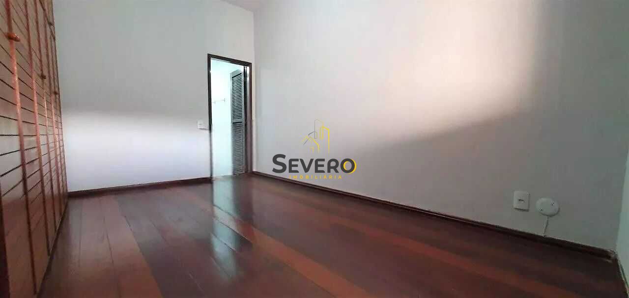 Casa à venda com 3 quartos, 180m² - Foto 24