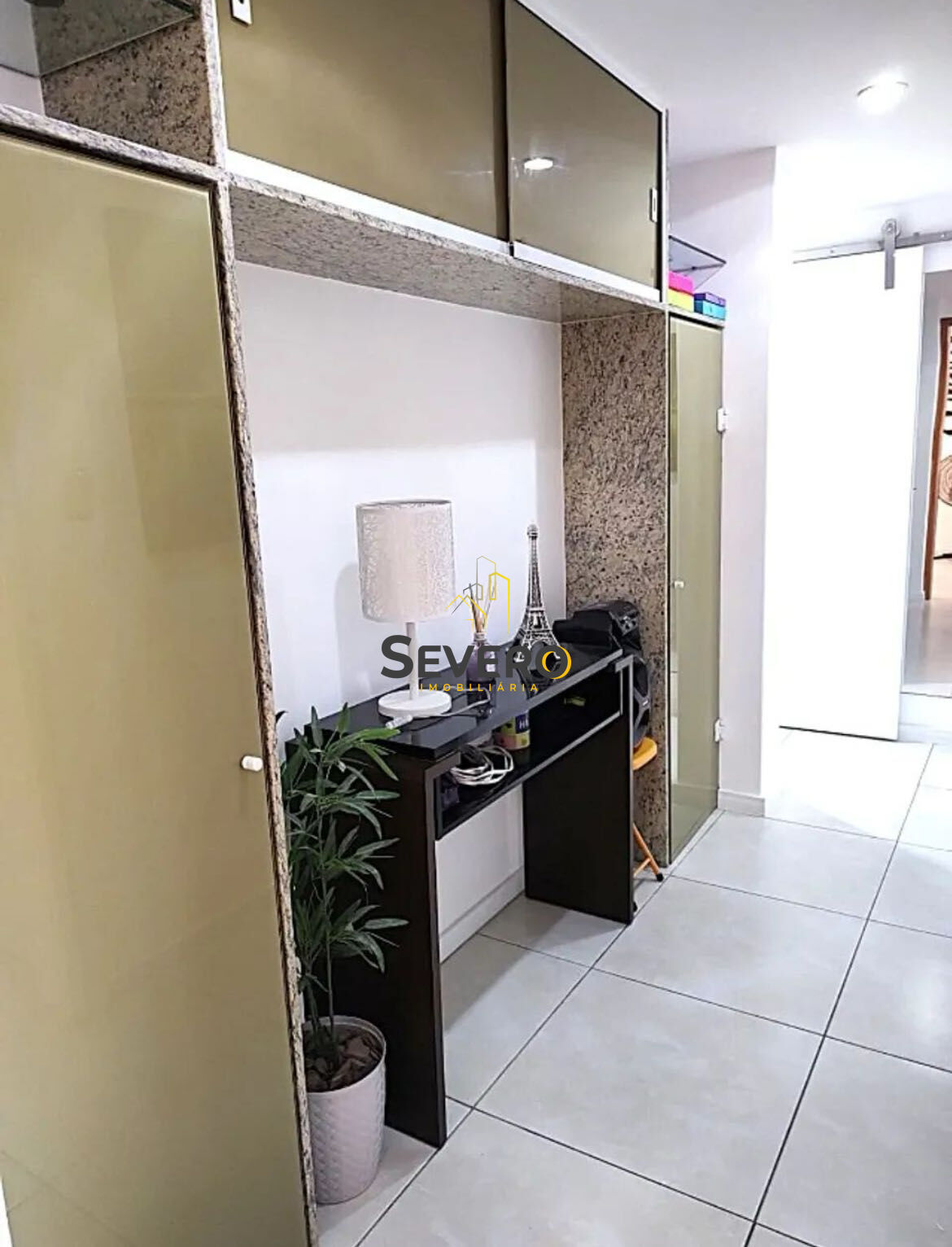 Apartamento à venda com 3 quartos, 100m² - Foto 4