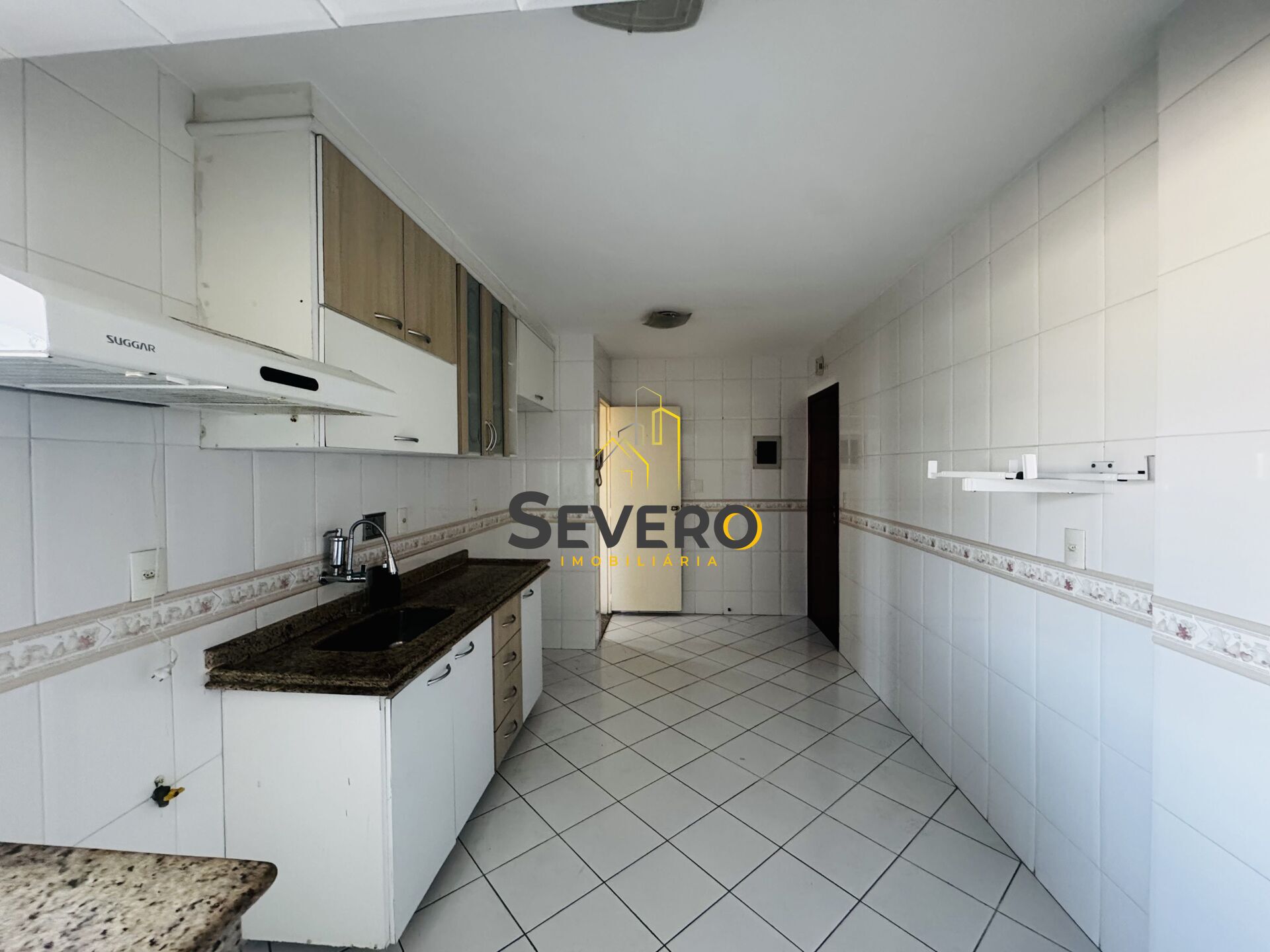 Apartamento à venda com 2 quartos, 112m² - Foto 3