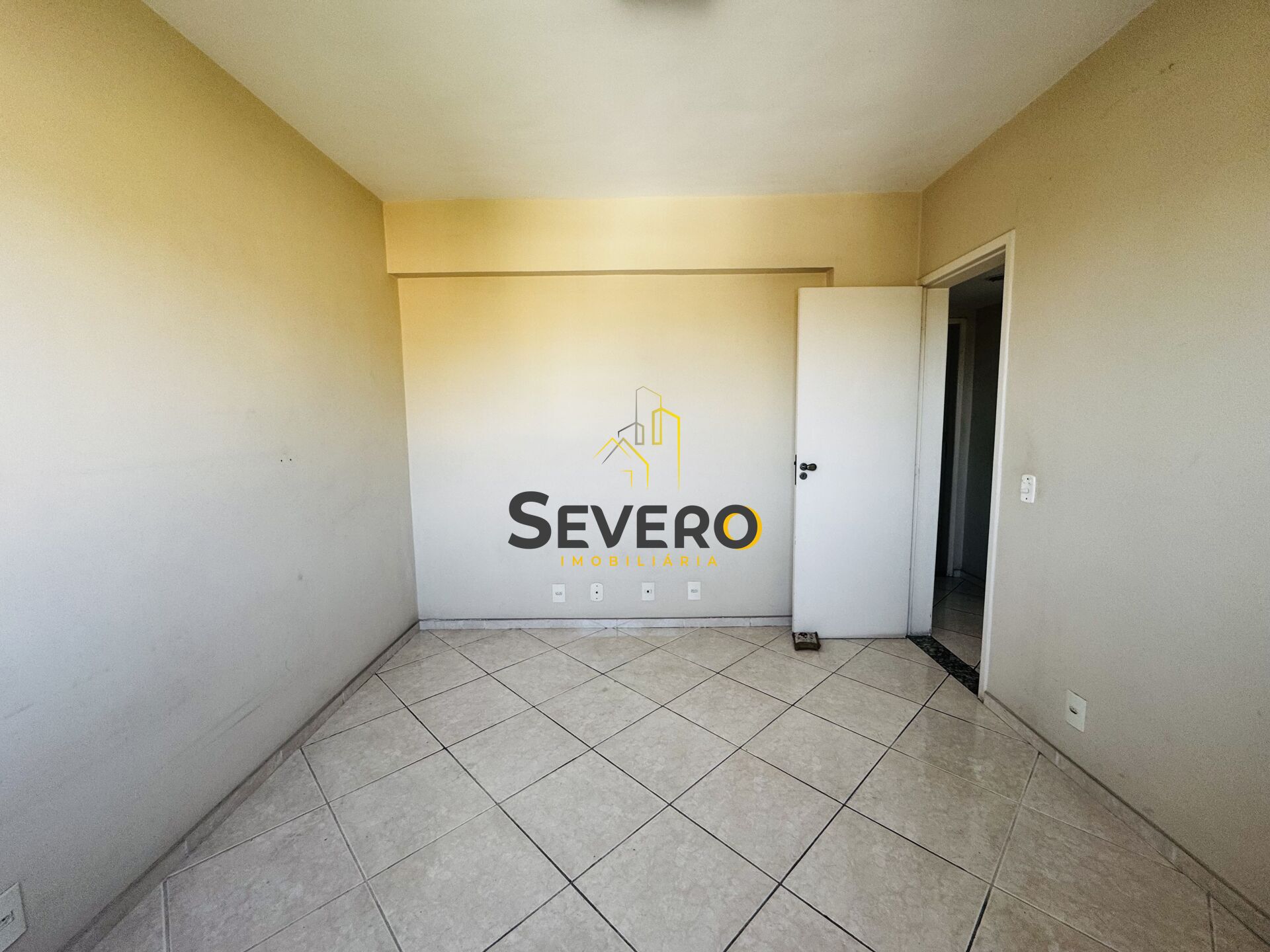 Apartamento à venda com 2 quartos, 112m² - Foto 11
