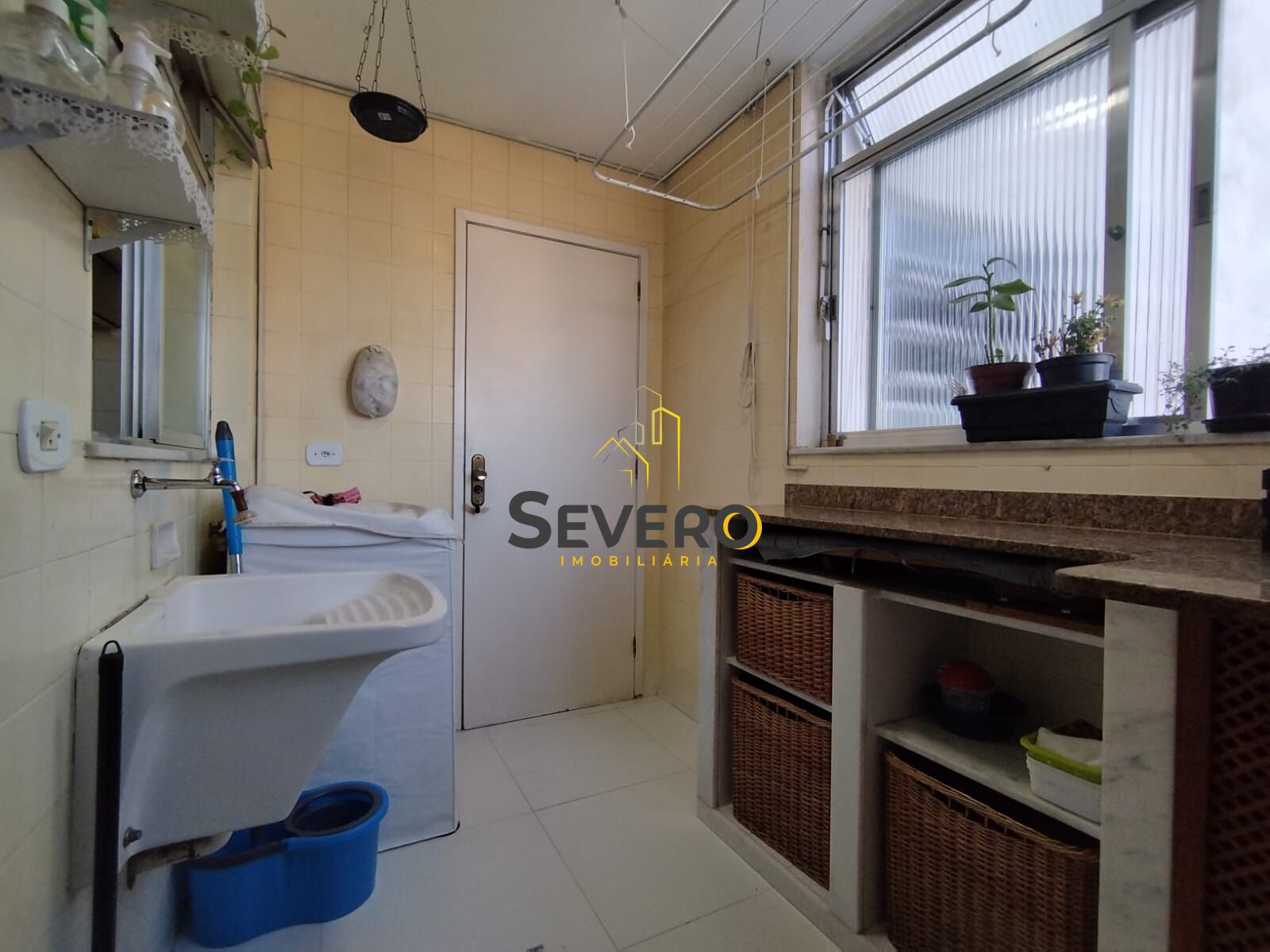 Apartamento à venda com 3 quartos, 115m² - Foto 19