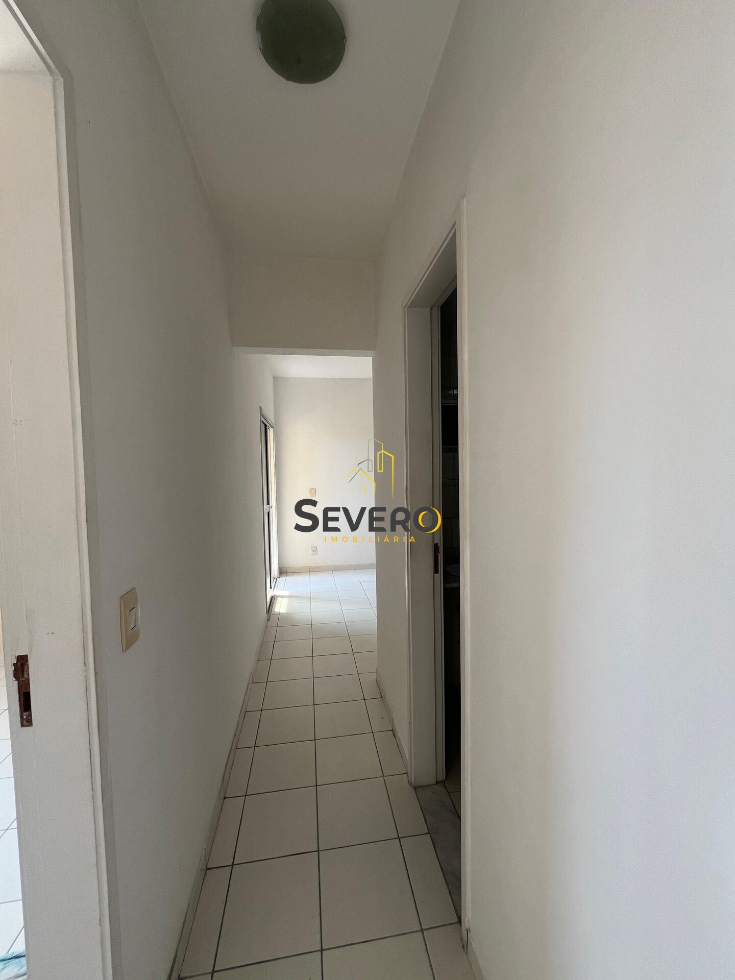 Apartamento à venda com 2 quartos, 55m² - Foto 2