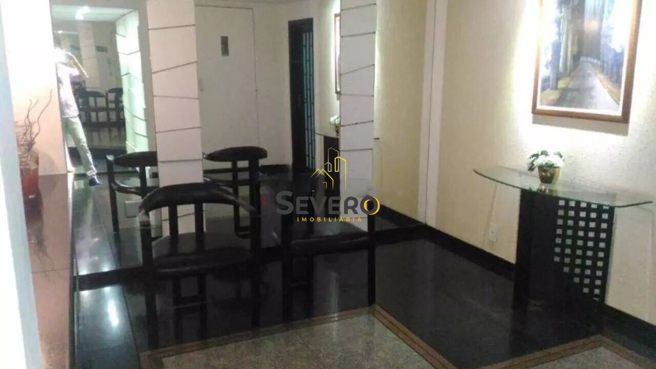 Apartamento à venda com 4 quartos, 260m² - Foto 12