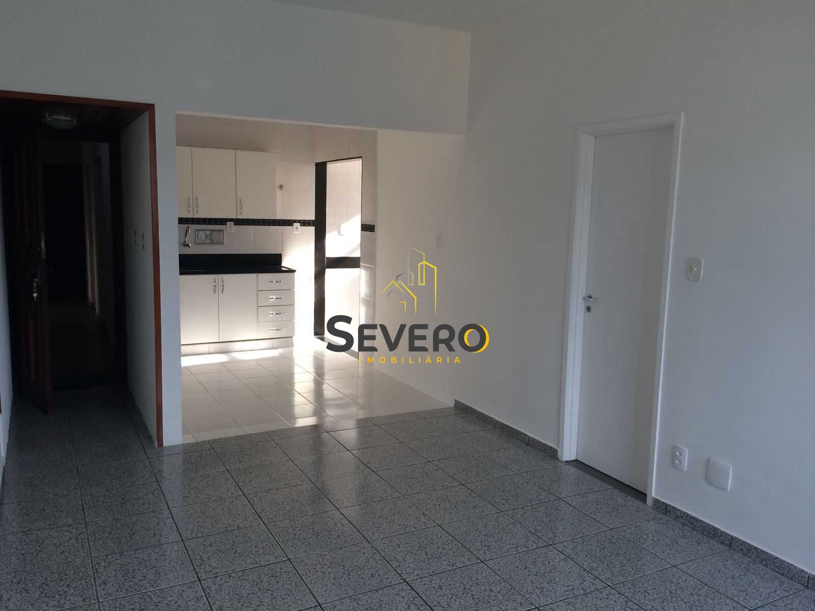 Apartamento à venda com 3 quartos, 90m² - Foto 2