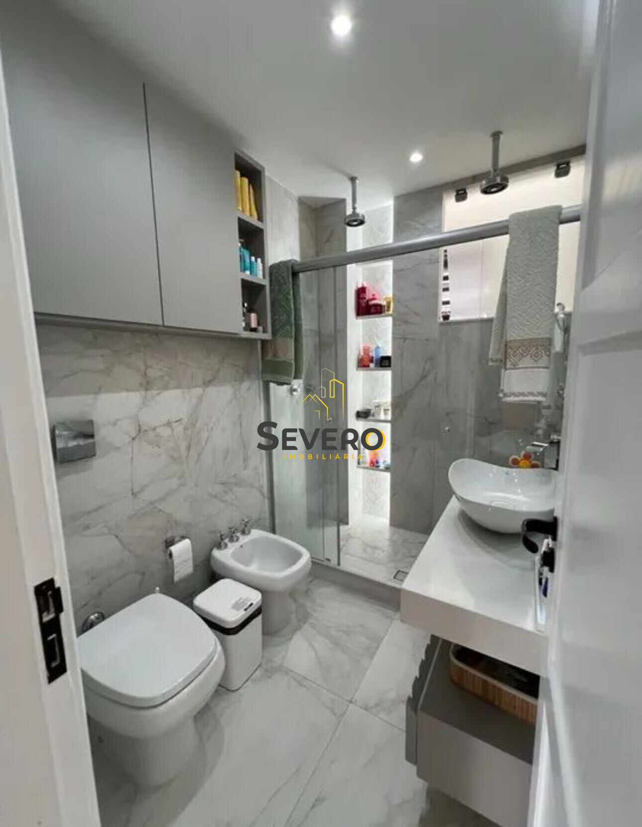 Apartamento à venda com 3 quartos, 110m² - Foto 17