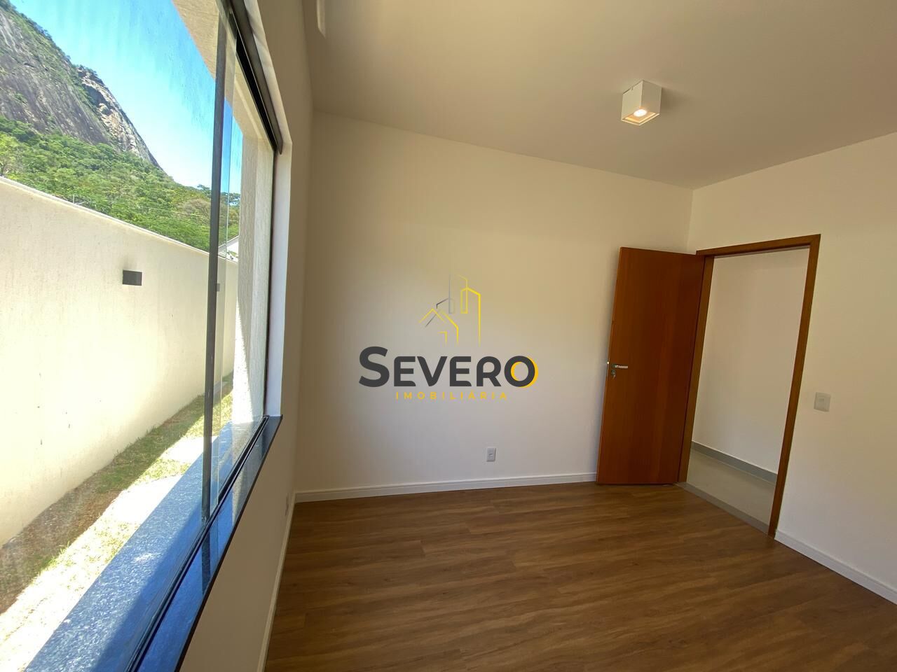 Casa à venda com 3 quartos, 172m² - Foto 18