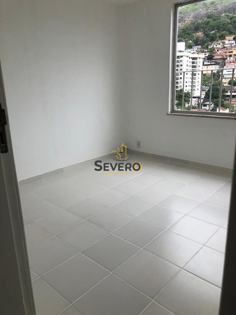 Apartamento à venda com 2 quartos, 75m² - Foto 7