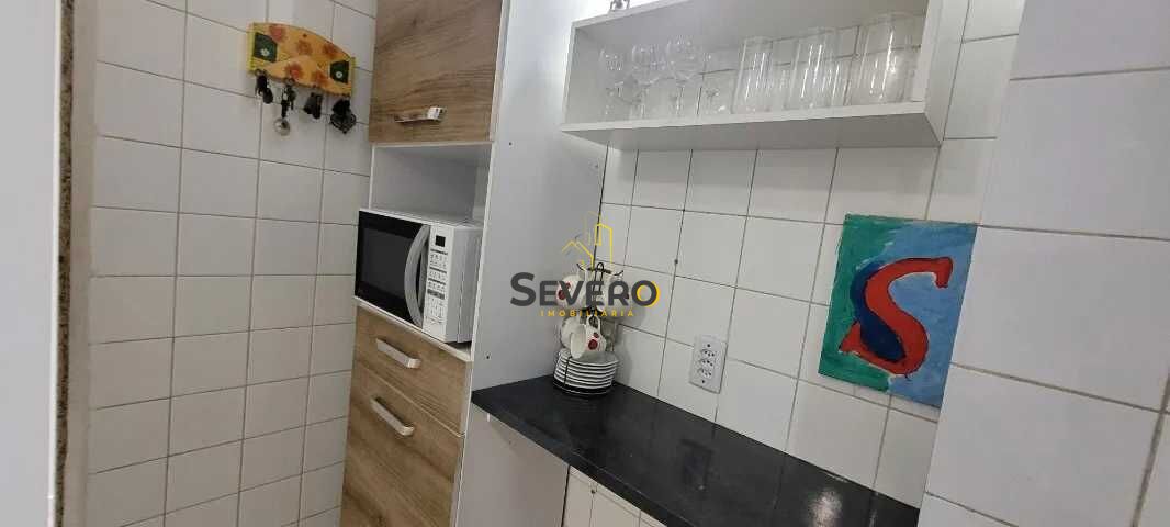 Casa à venda com 2 quartos, 60m² - Foto 9