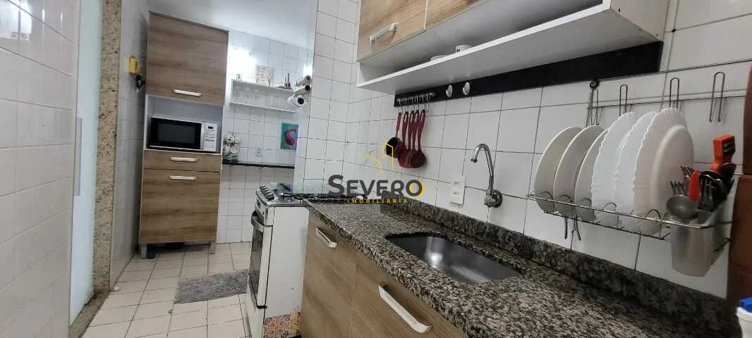 Casa à venda com 2 quartos, 60m² - Foto 8