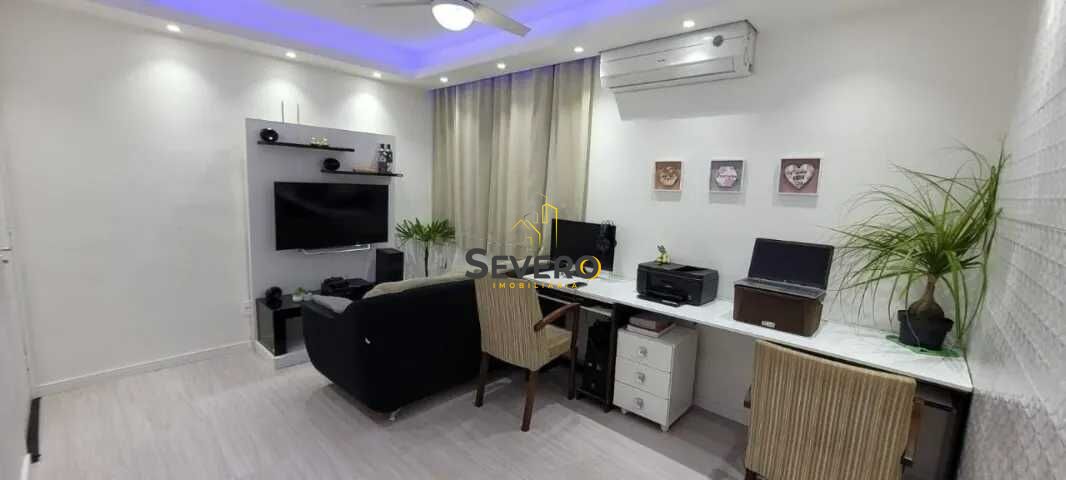 Casa à venda com 2 quartos, 60m² - Foto 3