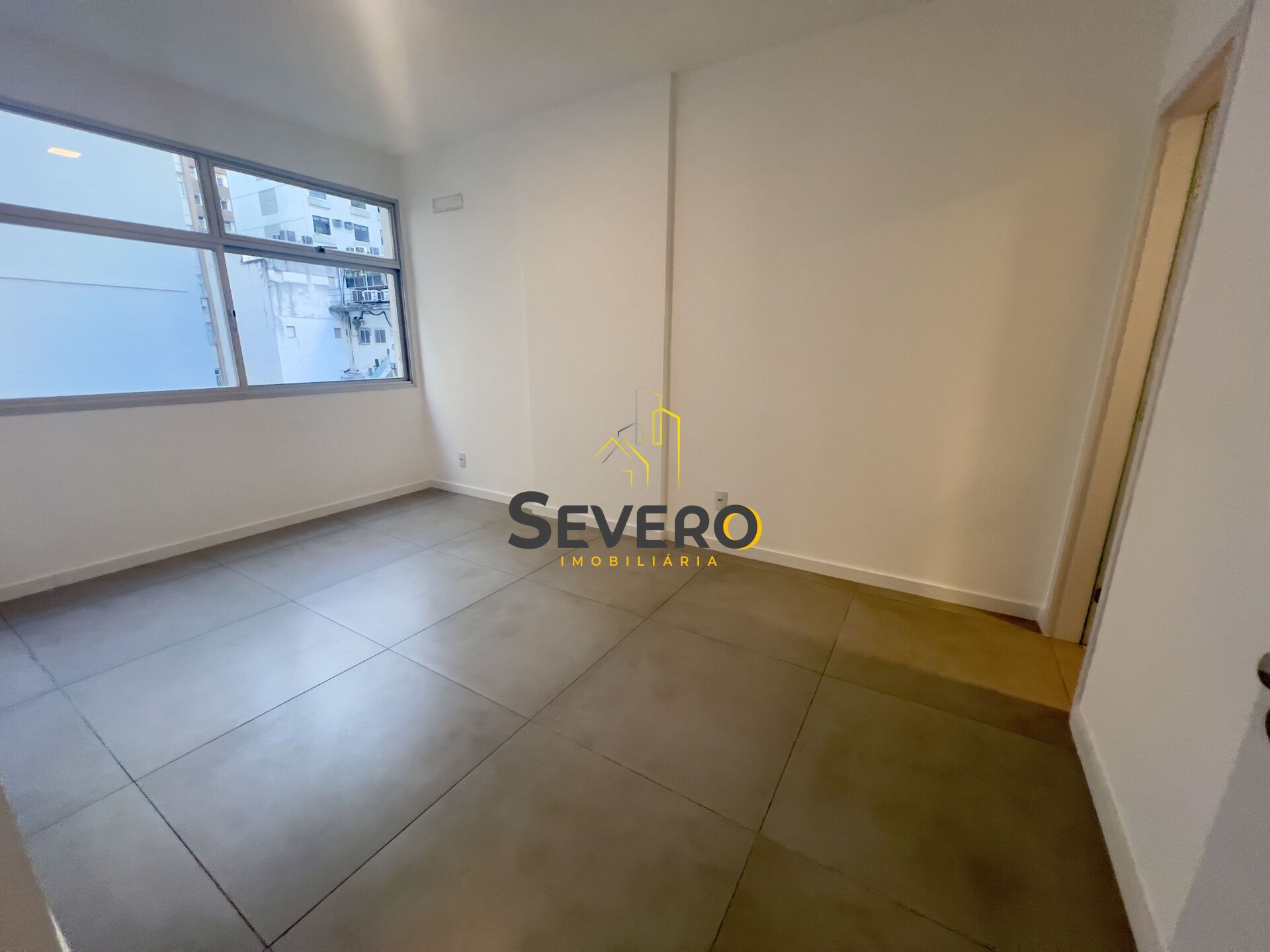Apartamento à venda com 3 quartos, 120m² - Foto 17
