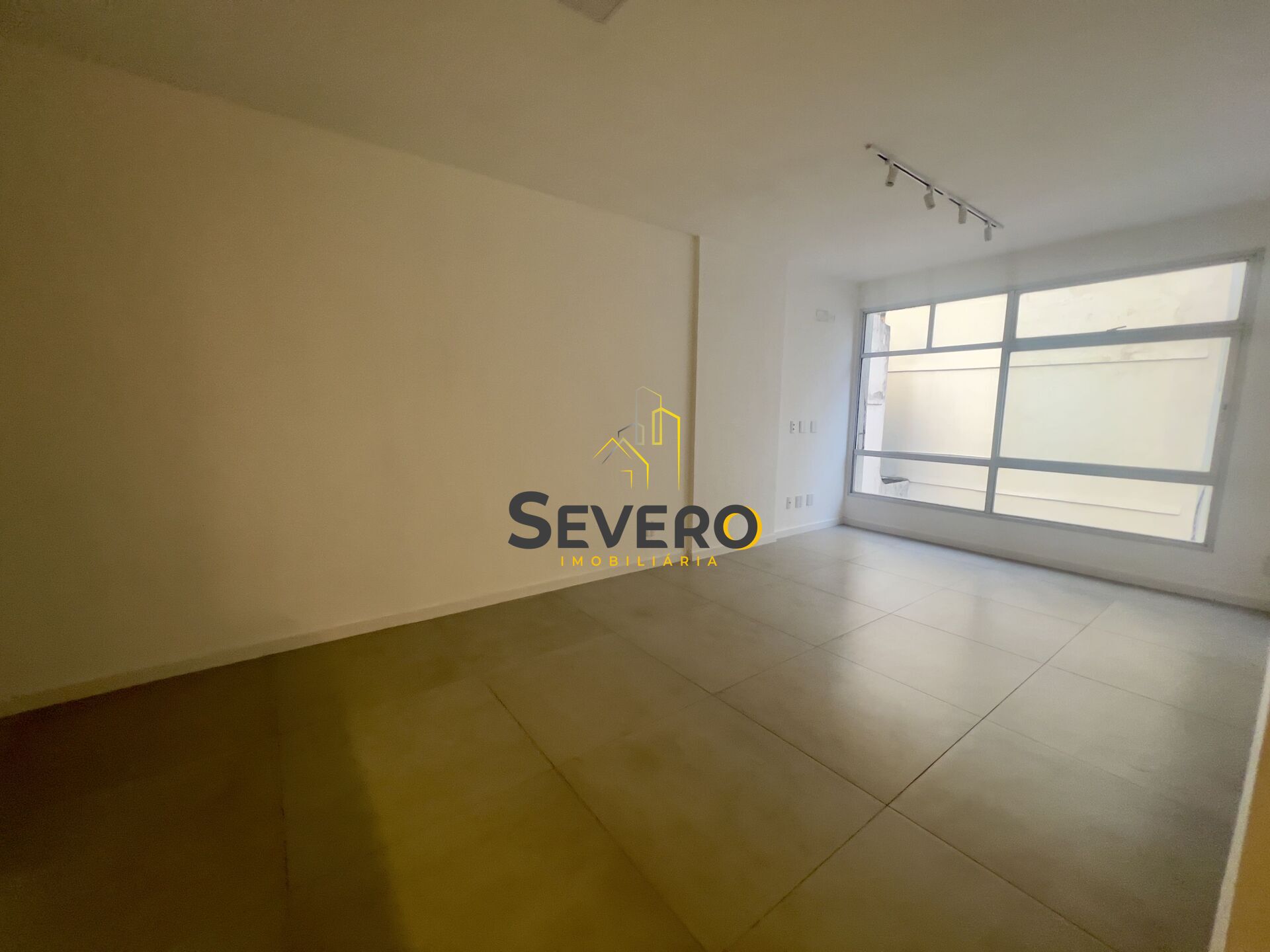 Apartamento à venda com 3 quartos, 120m² - Foto 8