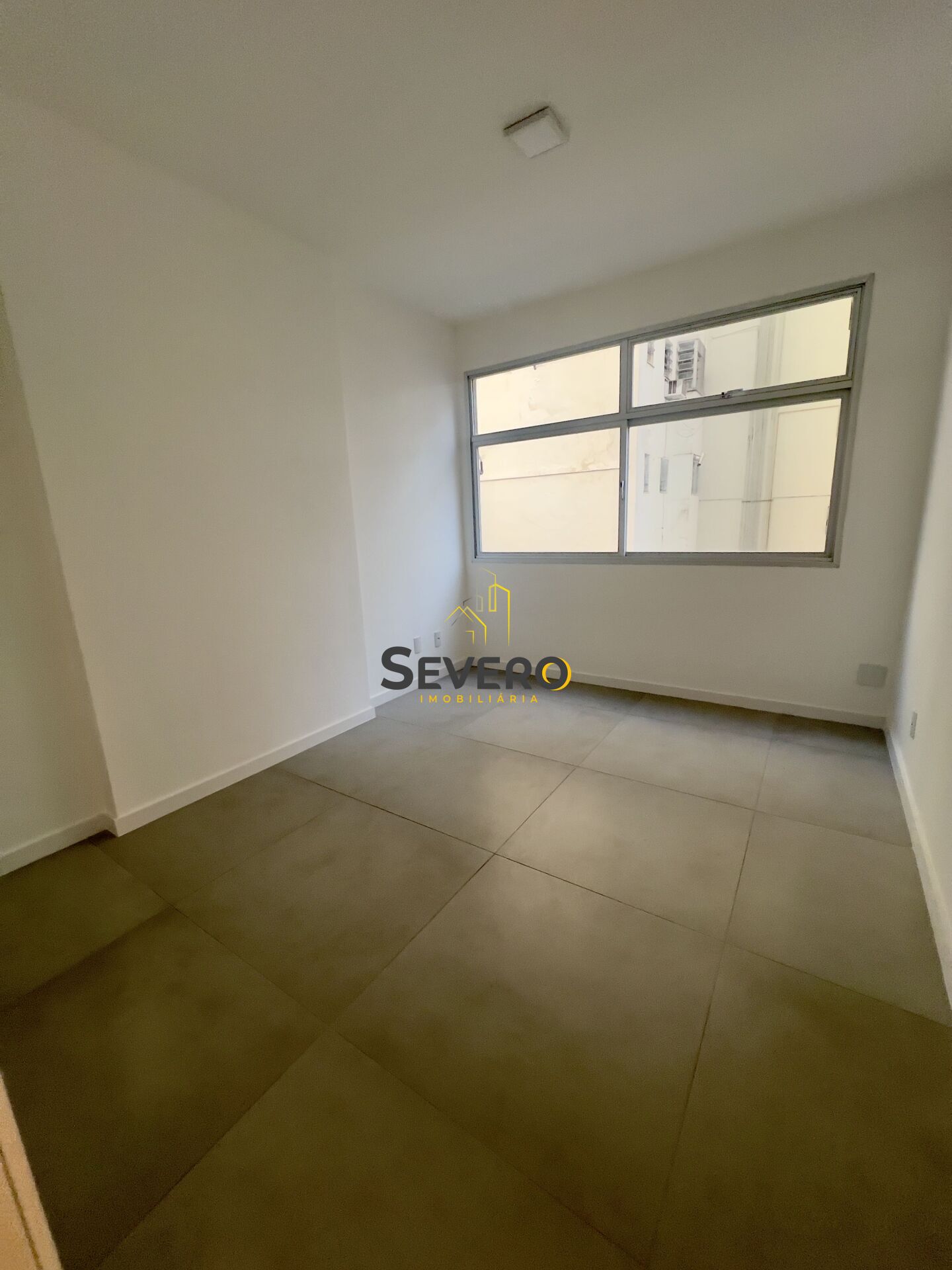 Apartamento à venda com 3 quartos, 120m² - Foto 10