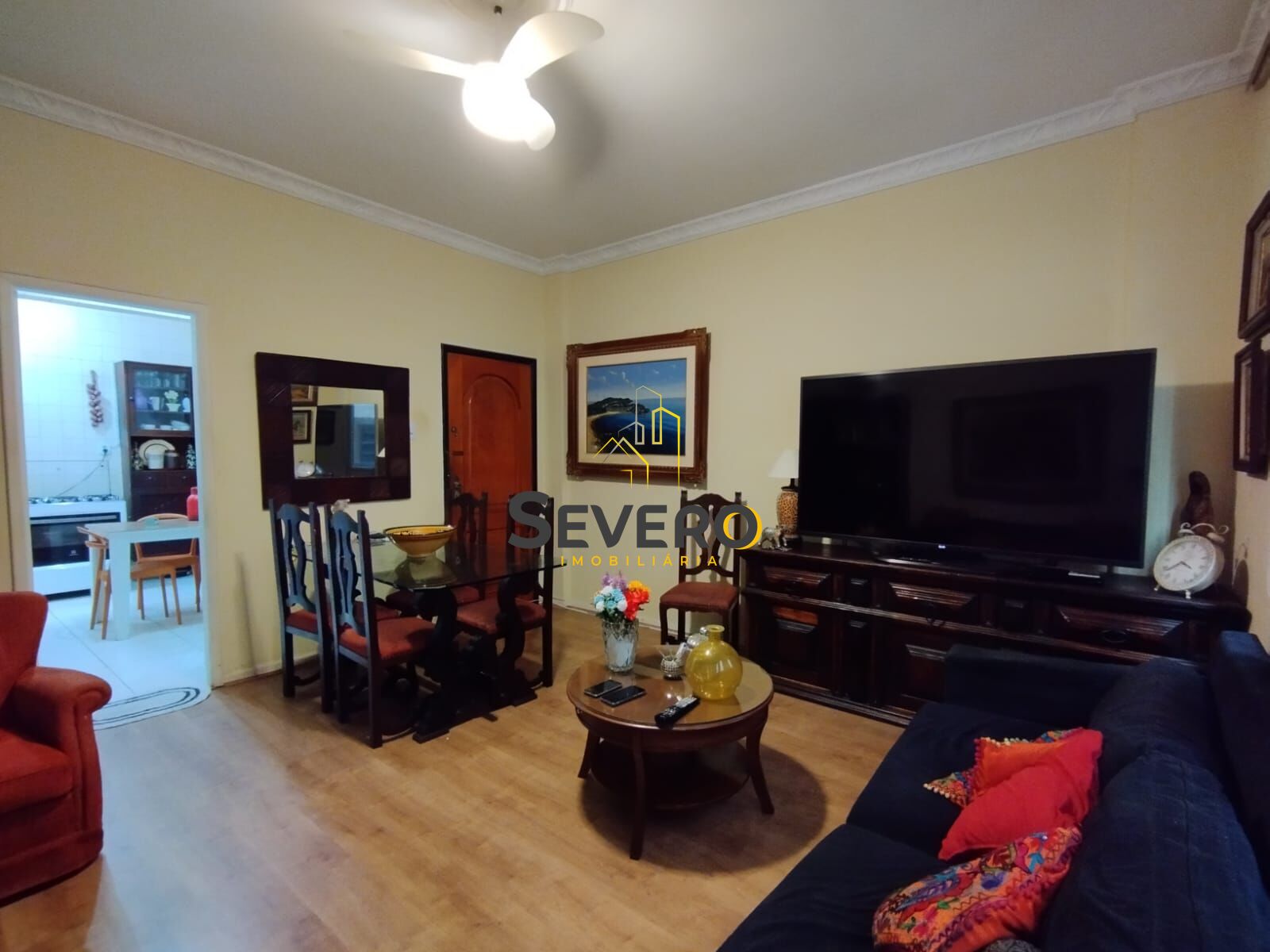 Apartamento à venda com 3 quartos, 100m² - Foto 1