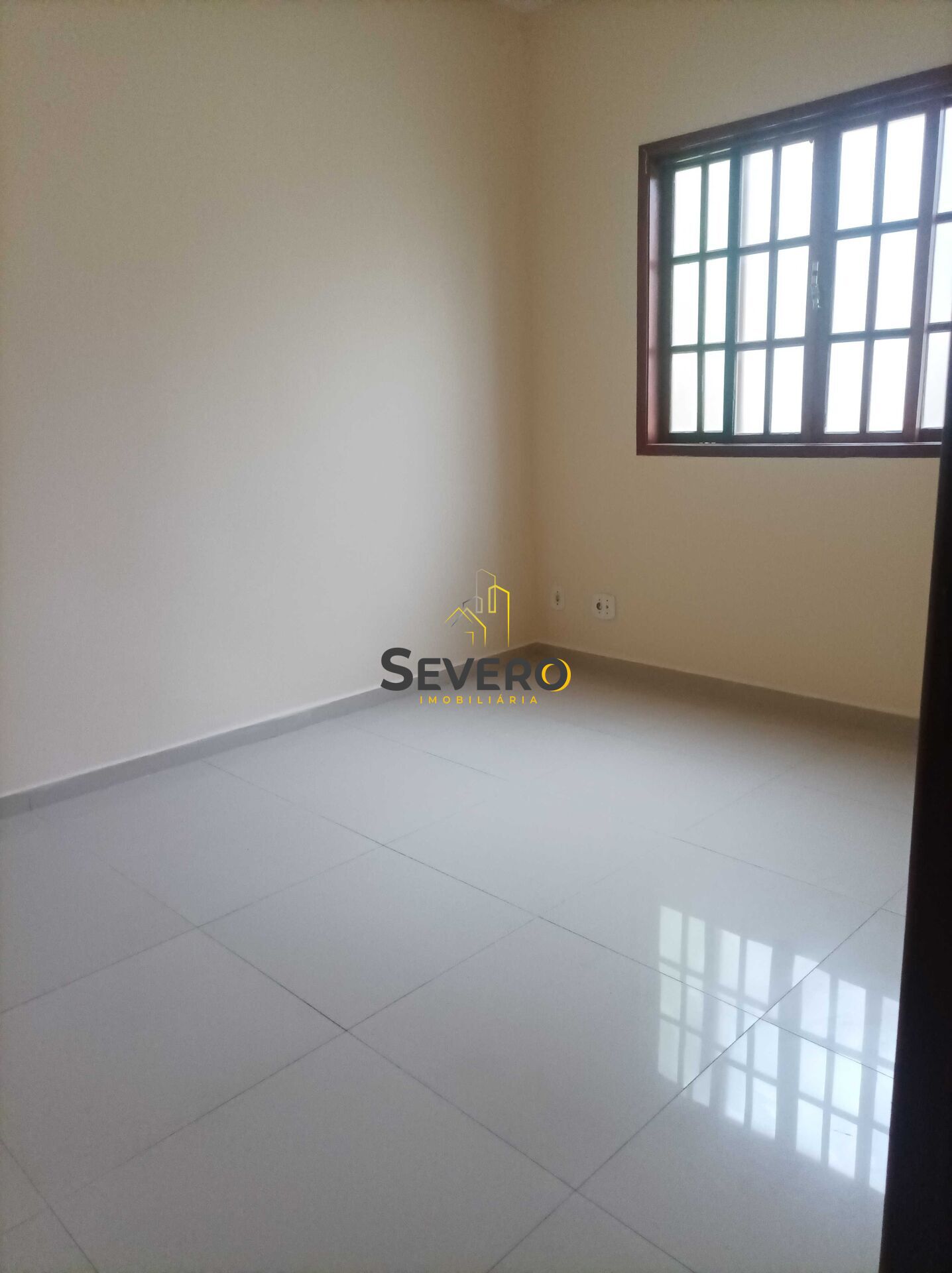 Casa à venda com 2 quartos, 150m² - Foto 6