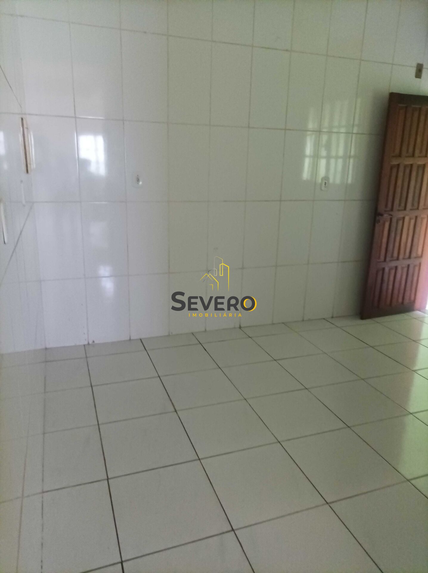 Casa à venda com 2 quartos, 150m² - Foto 5