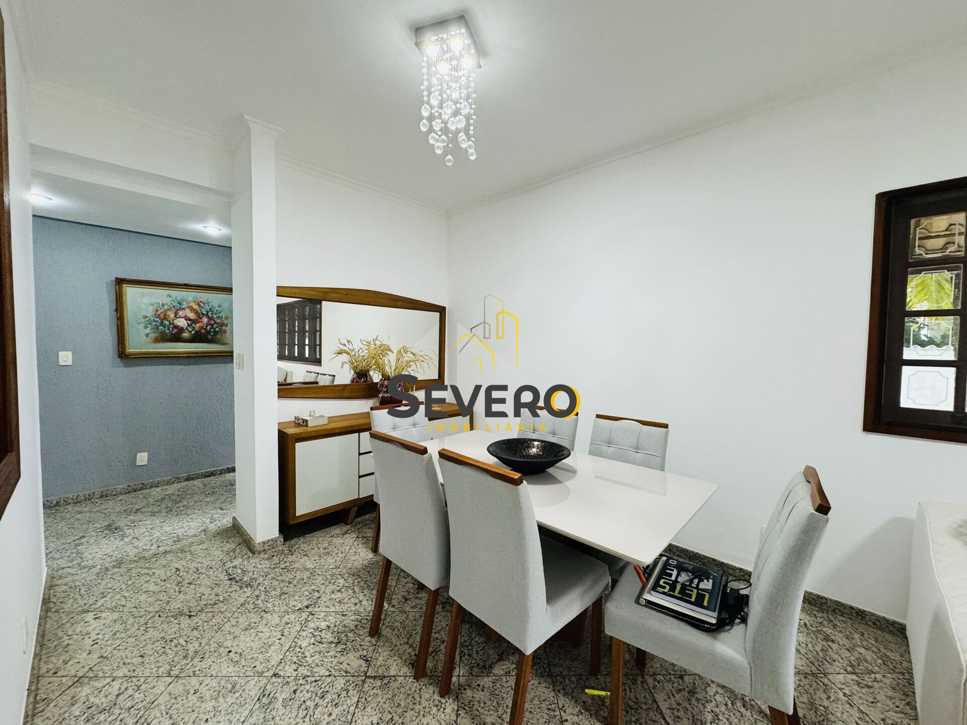 Casa à venda com 3 quartos, 1000m² - Foto 14