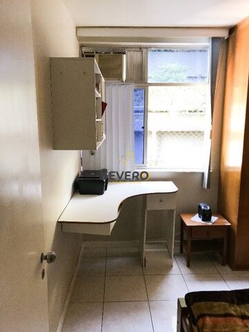 Apartamento à venda com 2 quartos, 80m² - Foto 2