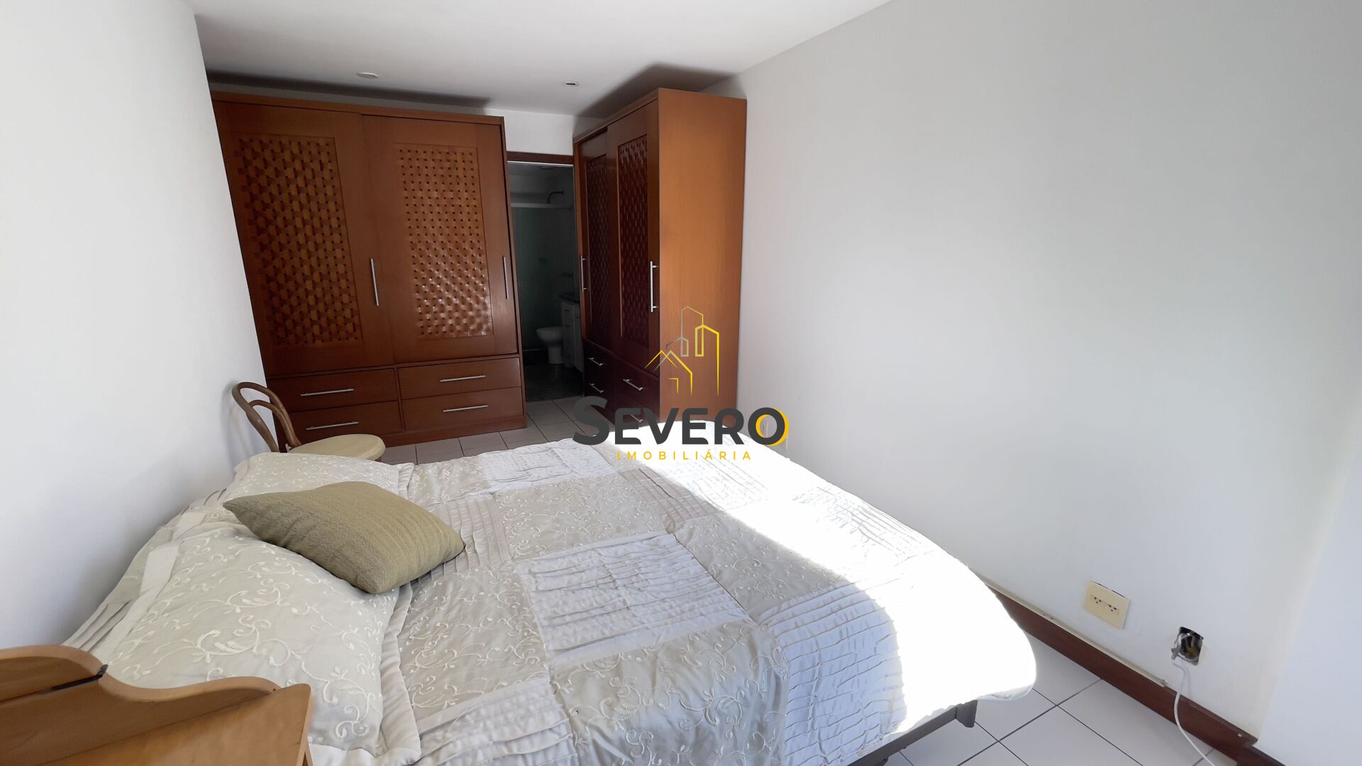 Apartamento à venda com 4 quartos, 190m² - Foto 40