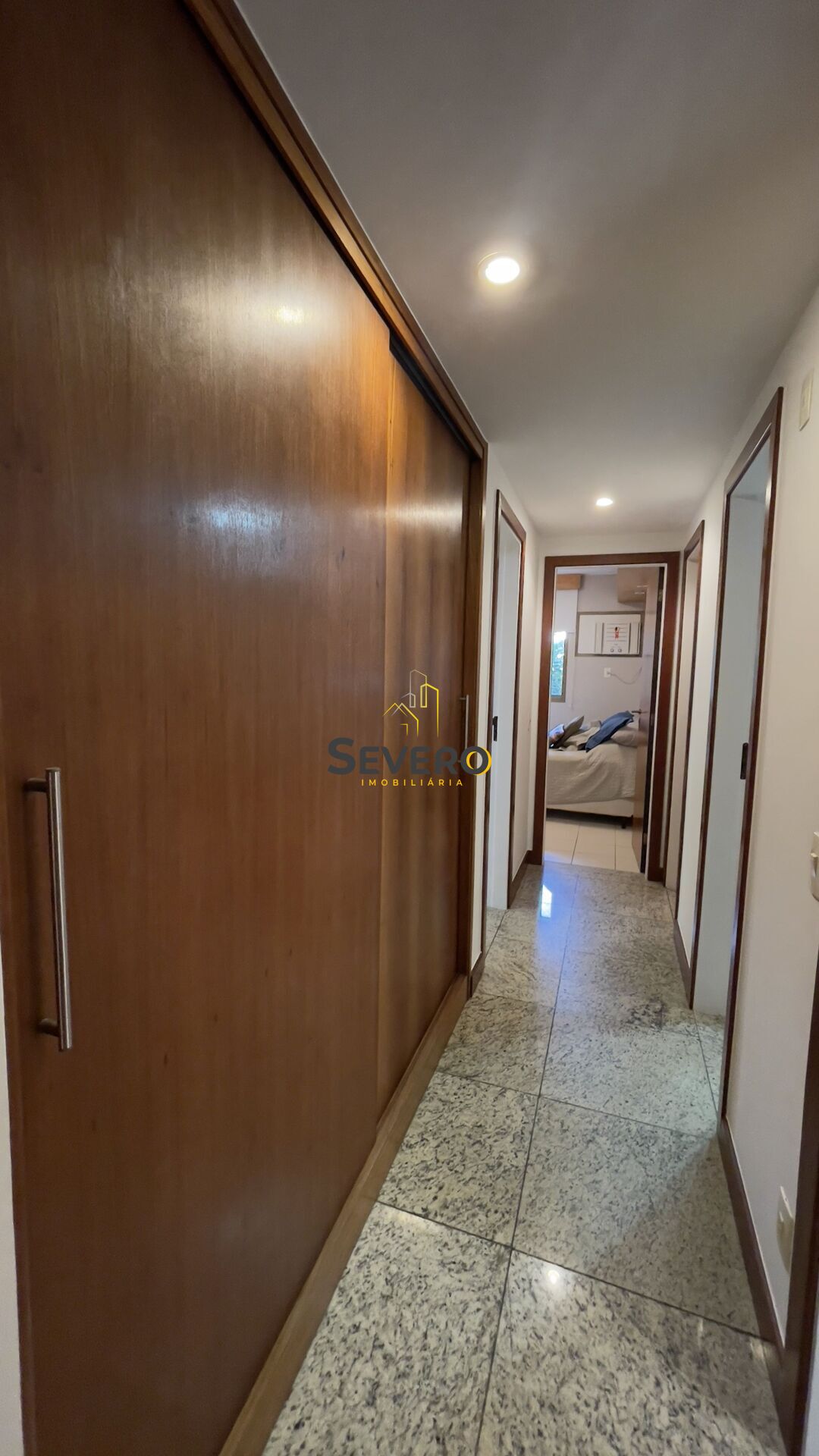 Apartamento à venda com 4 quartos, 190m² - Foto 38